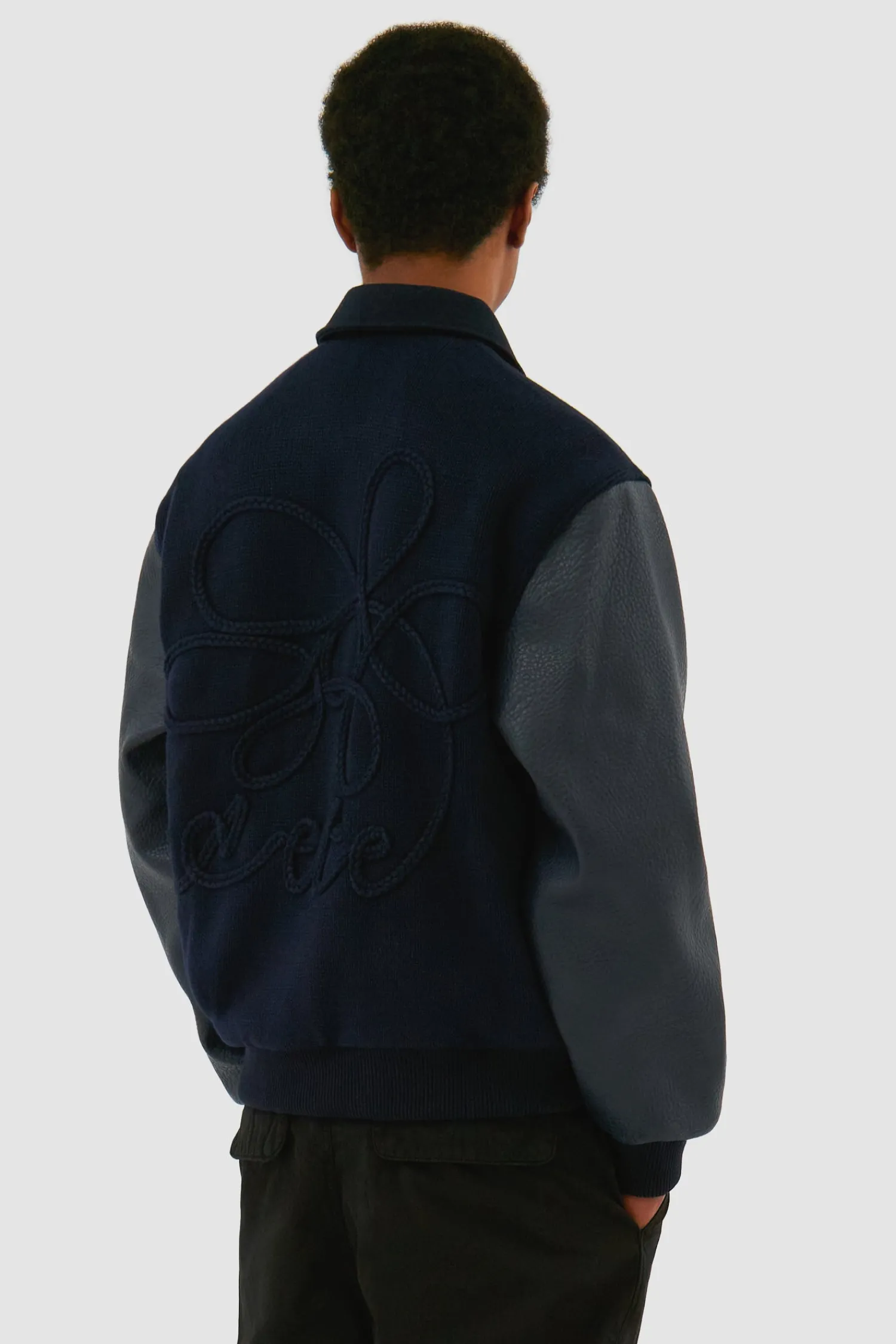 Arte Antwerp Blouson de survêtement à fleurs brodées - Marine Fashion