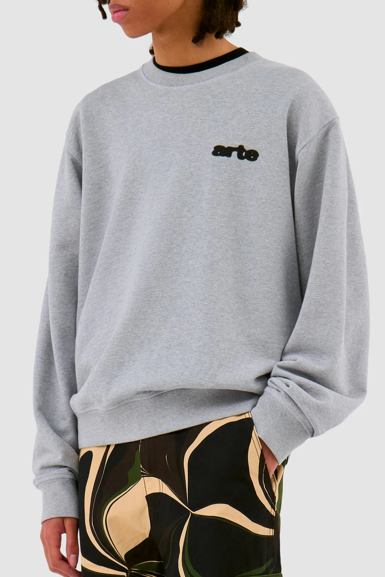 Arte Antwerp Blur Flower Crewneck - Gris Online