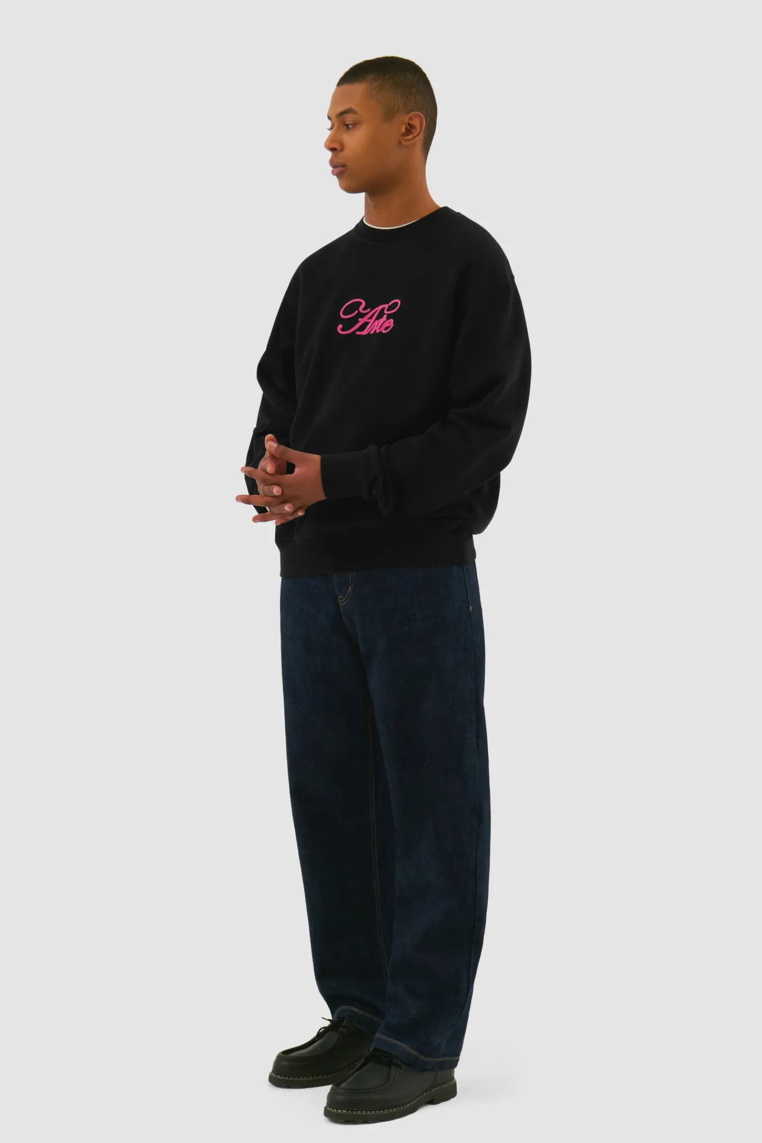 Arte Antwerp Logo Crewneck - Noir New