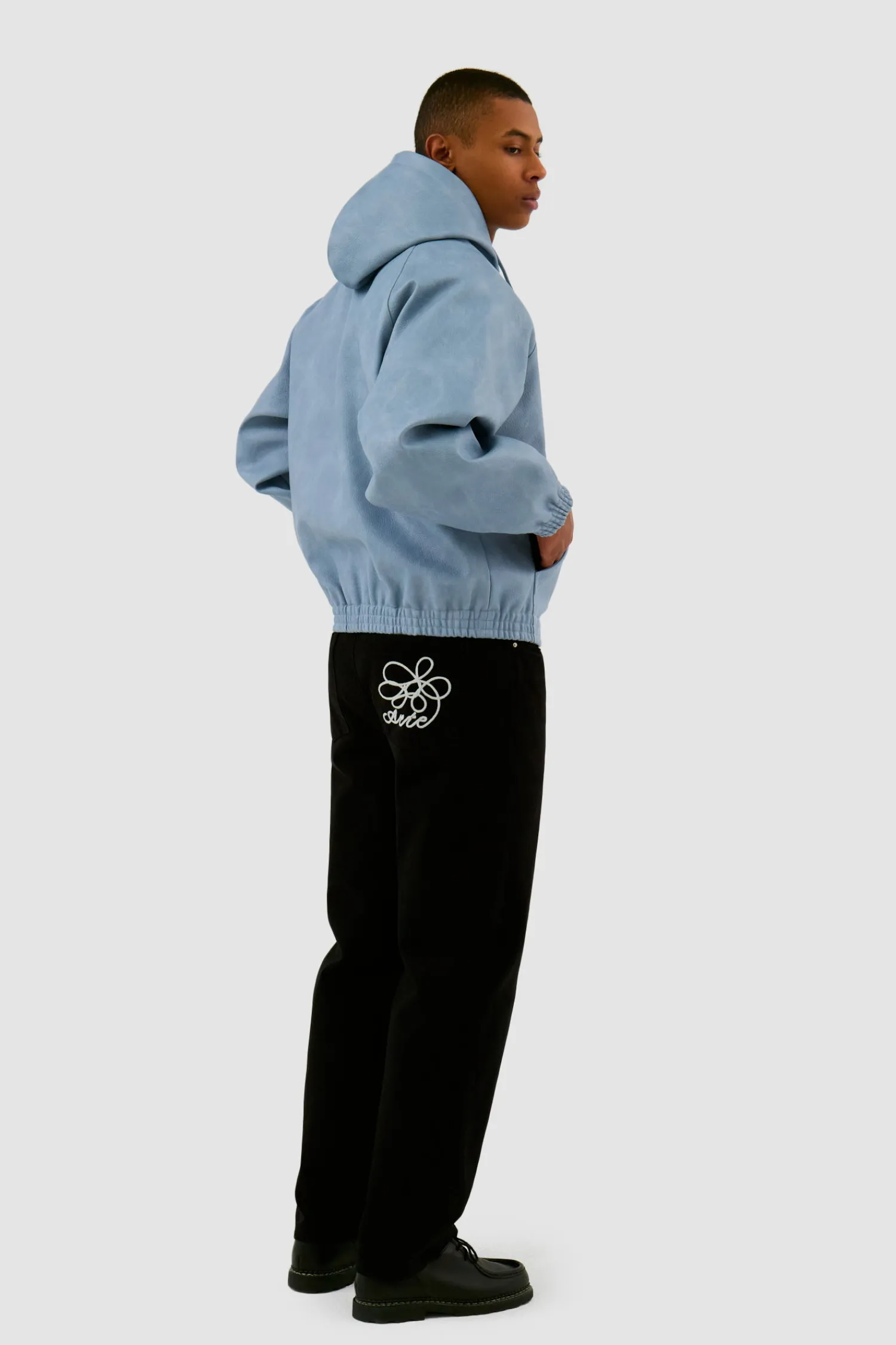 Arte Antwerp Pantalon à poches brodées - Noir New