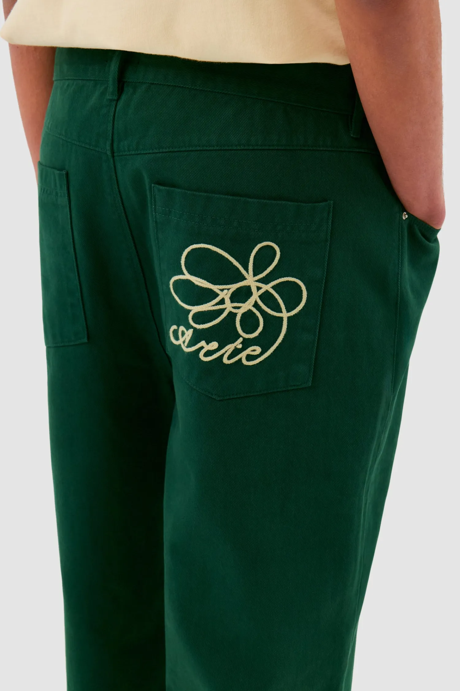 Arte Antwerp Pantalon à poches brodées - vert Online