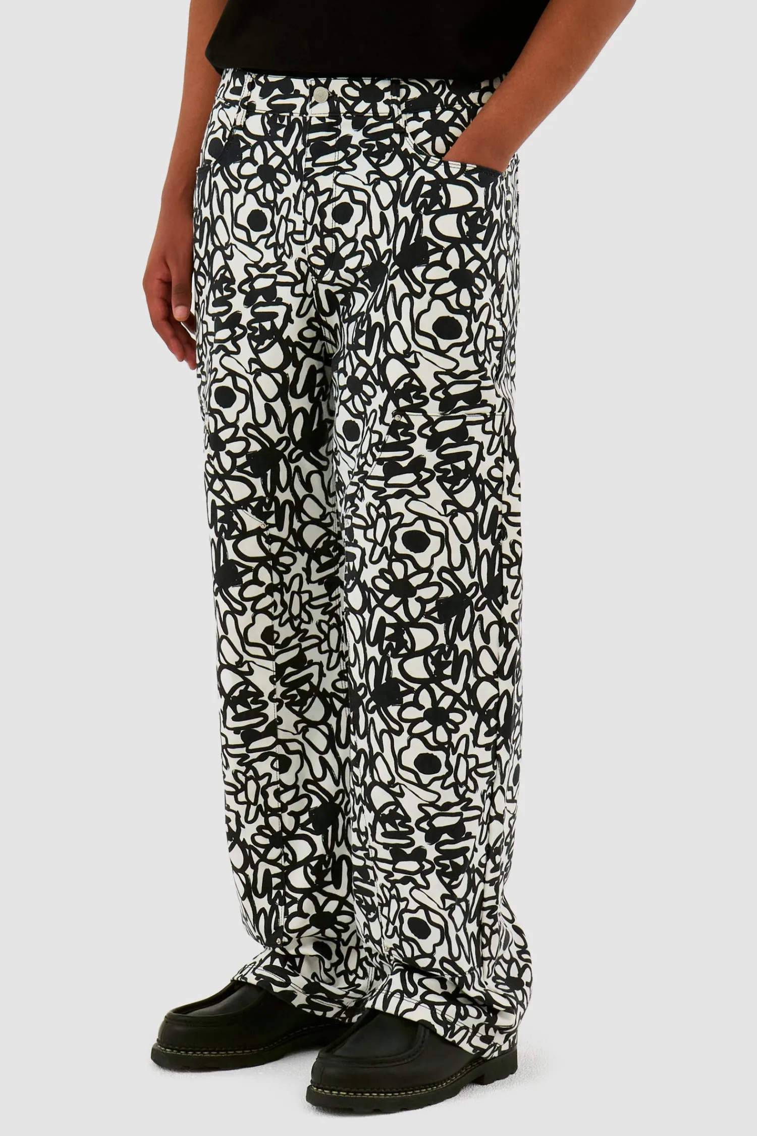 Arte Antwerp Pantalon Allover Flowers - Noir/ blanc Store
