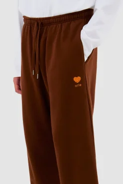 Arte Antwerp Pantalon de survêtement Heart Flower - marron Best
