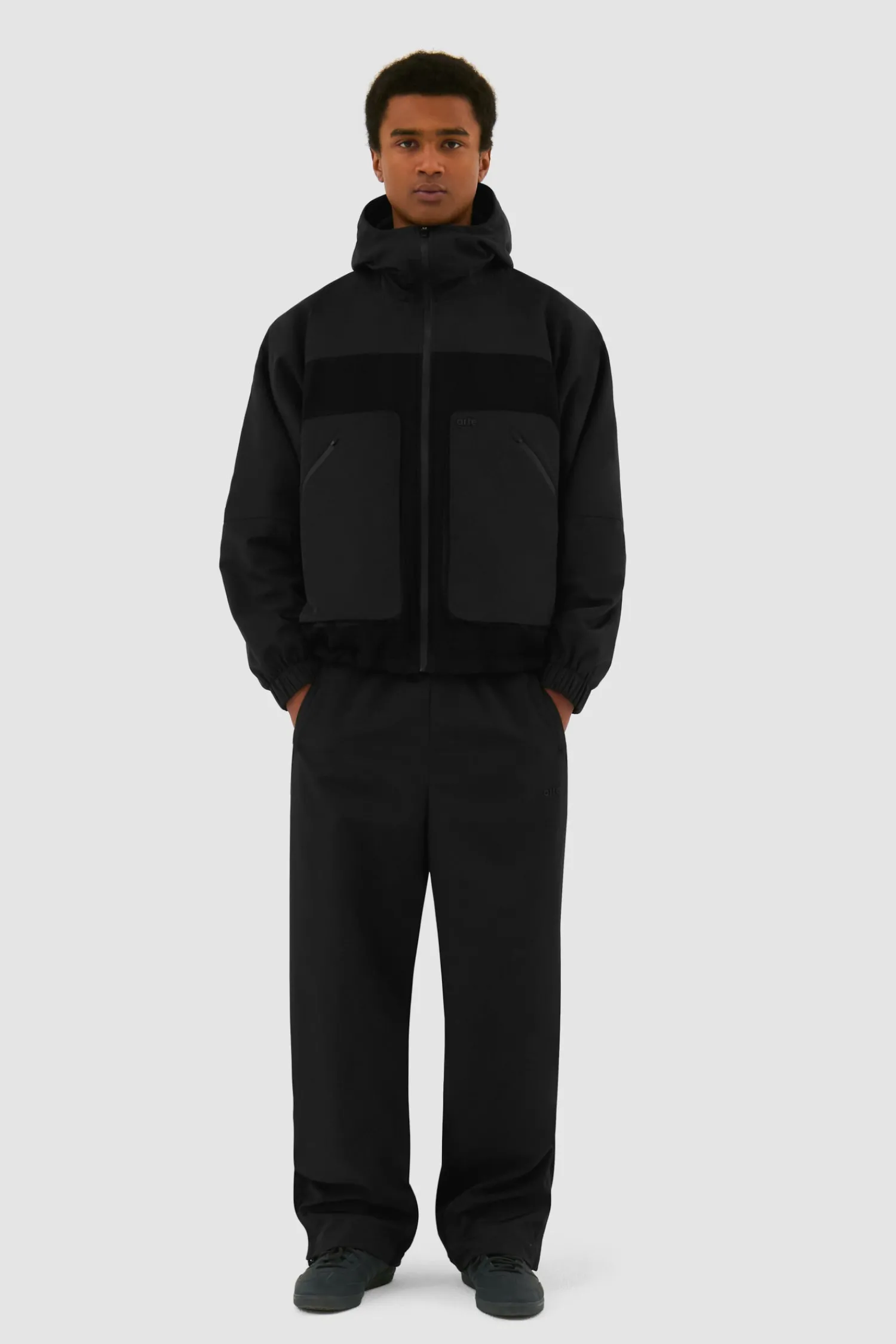 Arte Antwerp Pantalon technique en laine - Noir Online