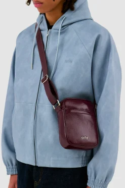 Arte Antwerp Sac à bandoulière brillant - Rouge Hot