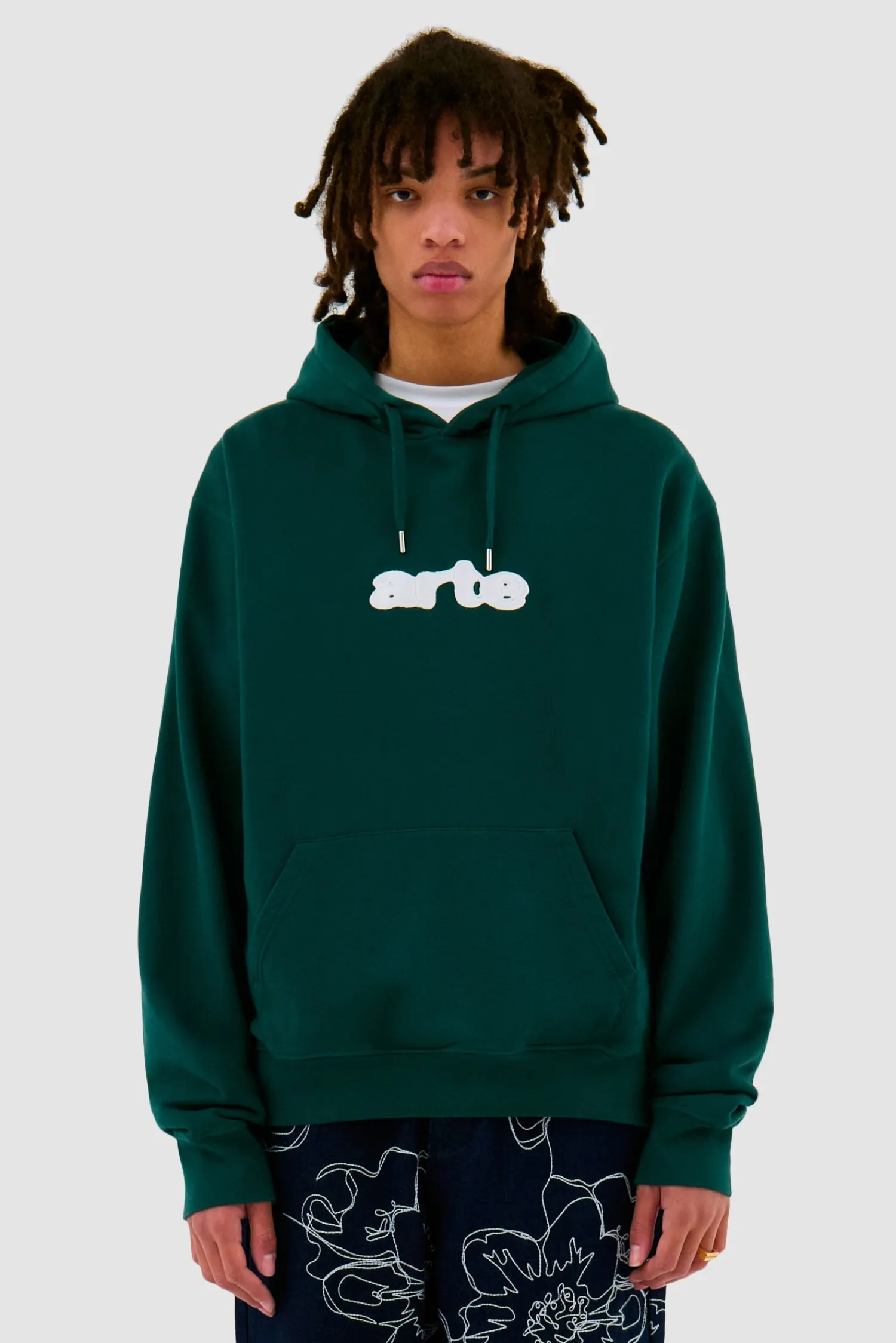 Arte Antwerp Sweat à capuche avec logo brodé - vert Outlet